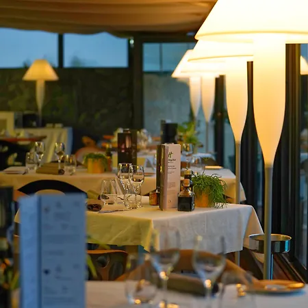 Готель Luxotel